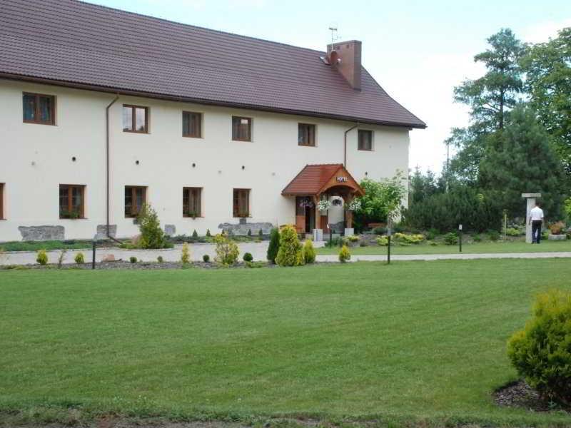 Hotel Karczyce Exterior photo