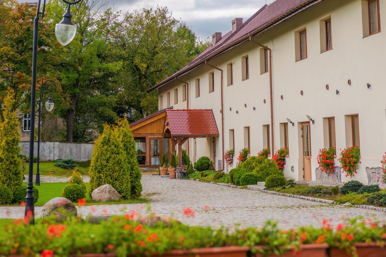 Hotel Karczyce Exterior photo