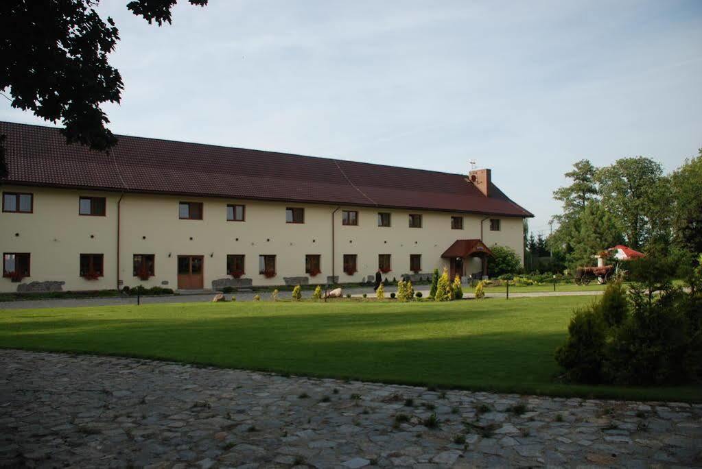 Hotel Karczyce Exterior photo